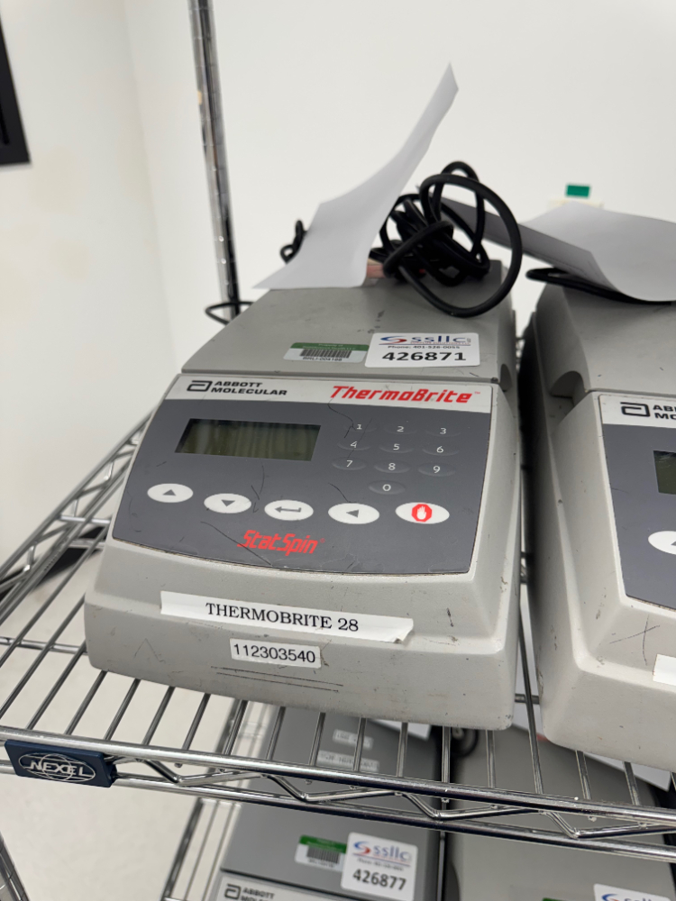 Image of Abbott Molecular ThermoBrite Slide Processing System